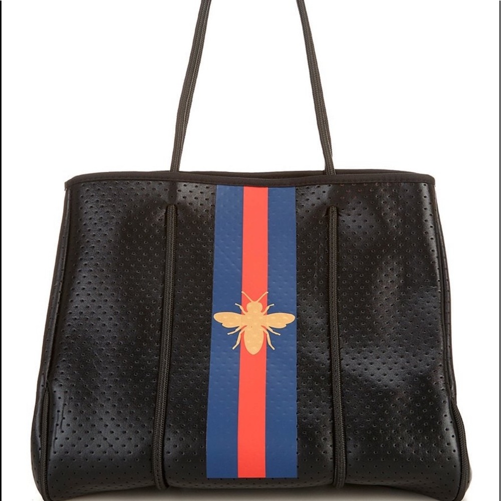 BNWT Black Purse with Gucci Bee